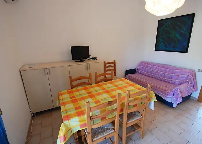Crema-7 By Interhome Daire Costa Rei